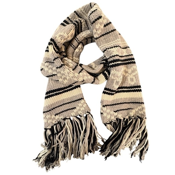TNA Accessories - TNA Sea to Sky Scarf Chunky Knit Lambswool Gray Black Ivory Fringe RARE